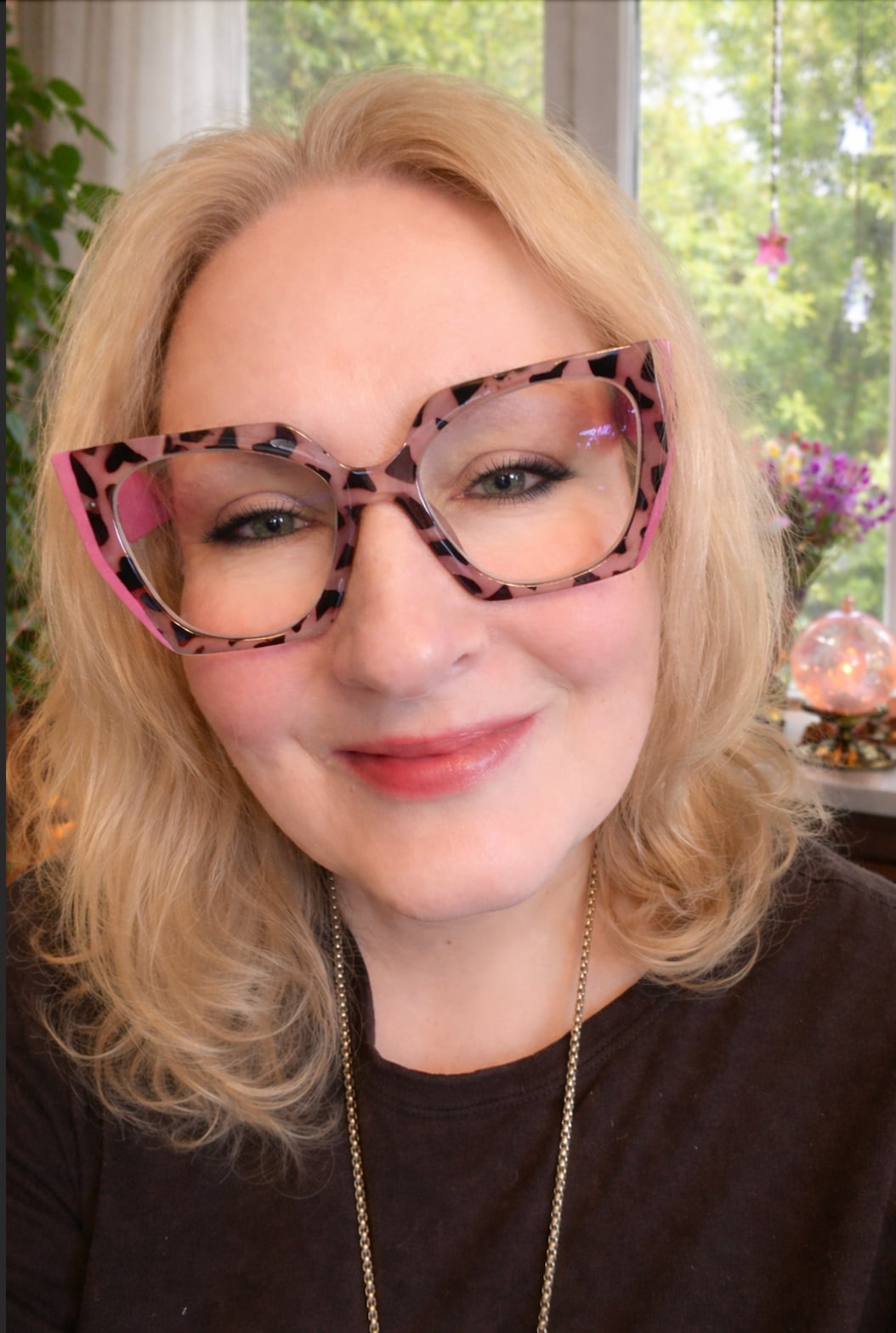 Kali Meister - Tarot Reader & Spiritual Healer